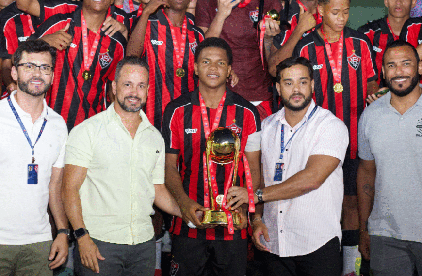 Sub-15 do Vitória vence o BaxVi nos pênaltis e é campeão baiano